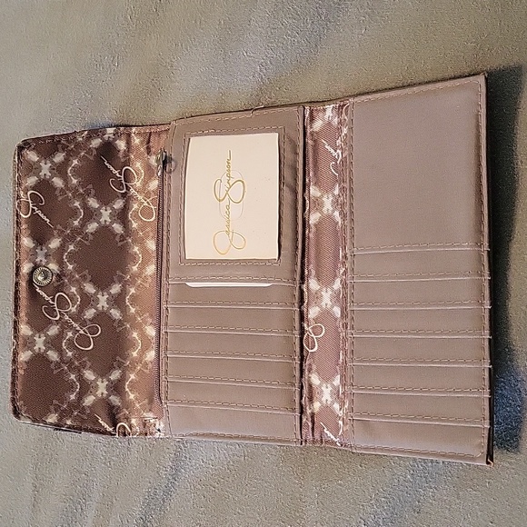 Jessica Simpson Bow Wallet - Picture 4 of 6